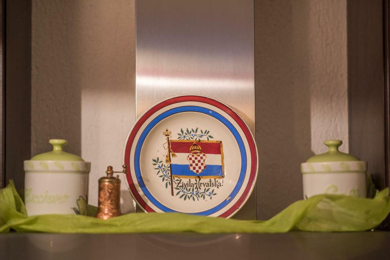 Apartmani Bepina Malinska Bagian luar foto